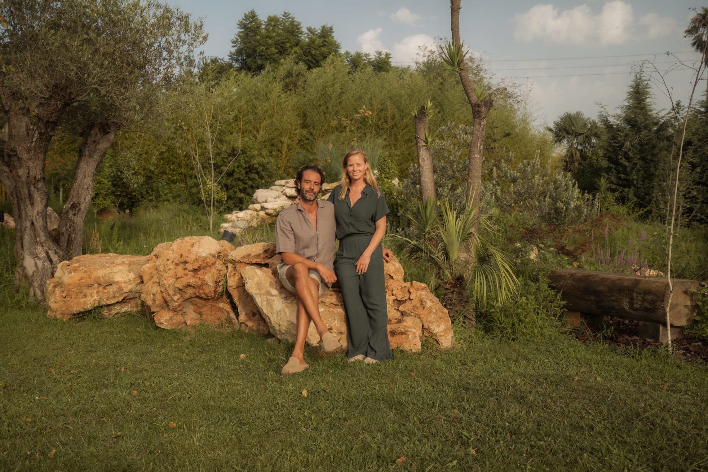 Mike and Nikki, the owners of Quinta Filippa, in the estate garden